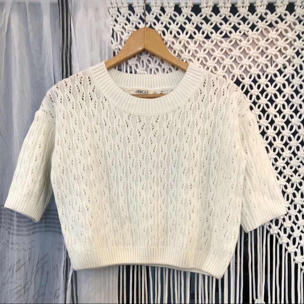 S Cream Crop Sweater